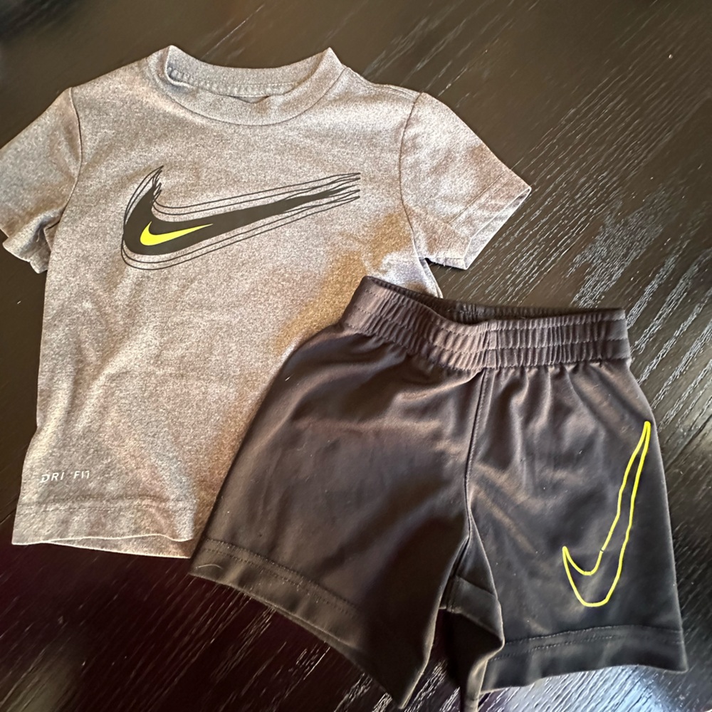 Nike | 2T | Dri-FIT Gray/Black Neon Yellow Set